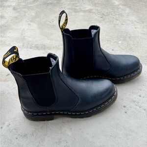 2976 Slip Resistant Dr. Martens Black leather Chelsea Unisex Work Boots
